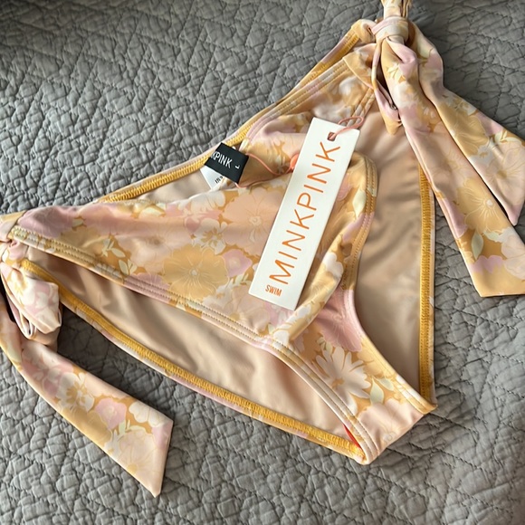 Minkpink Swim | Brianna Tie Bottoms Multi NWT Large - Picture 5 of 9